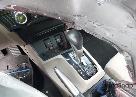 2013 Honda Civic Lx z USA, uszkodzony, nr VIN 2HGFB2F52DH511019